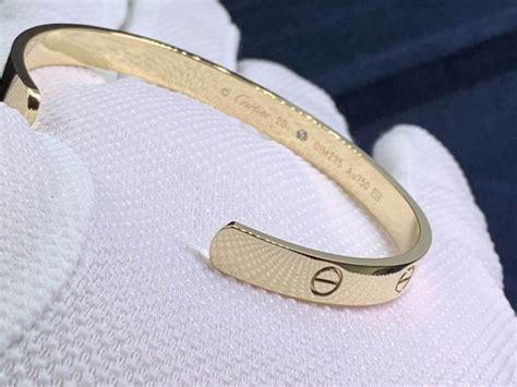 cartier crd 094835|cartier love bracelet inside engraving.